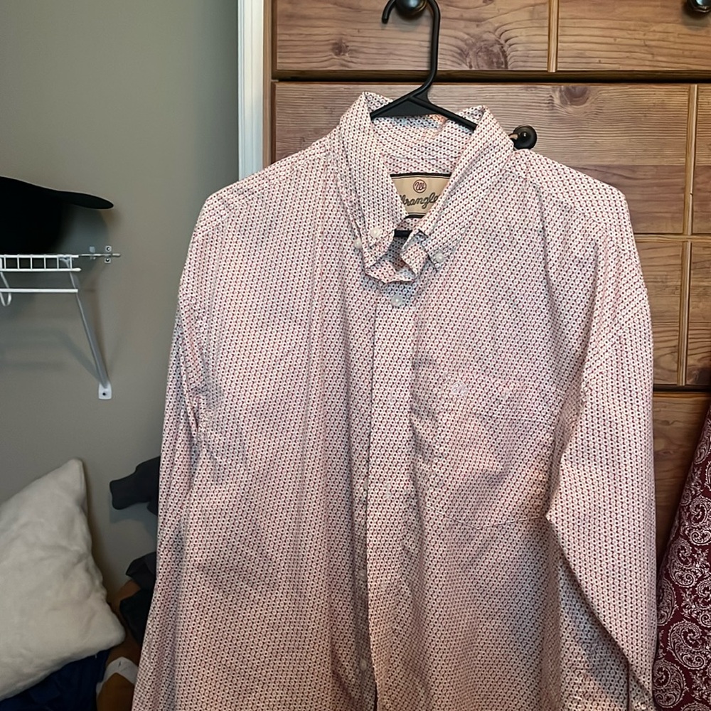 Wrangler shirt